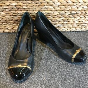Tory Burch Black and Gold Wedges
